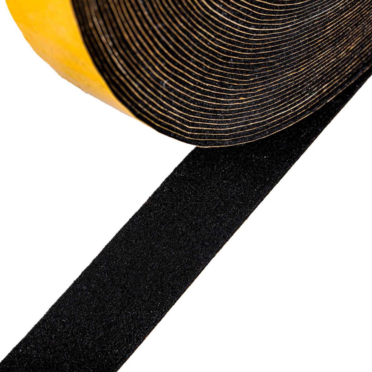 Burletes adhesivos para sellado y aislamiento en puertas y ventanas.