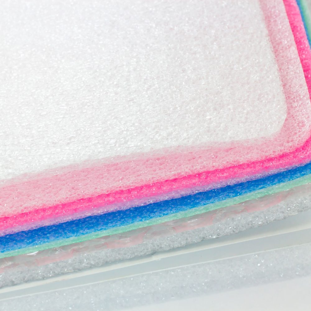 Lámina separadora Air-foam de polietileno para separar y proteger productos.