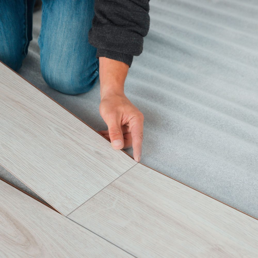 Rollos Fonpex de espuma para aislamiento acústico y protección.