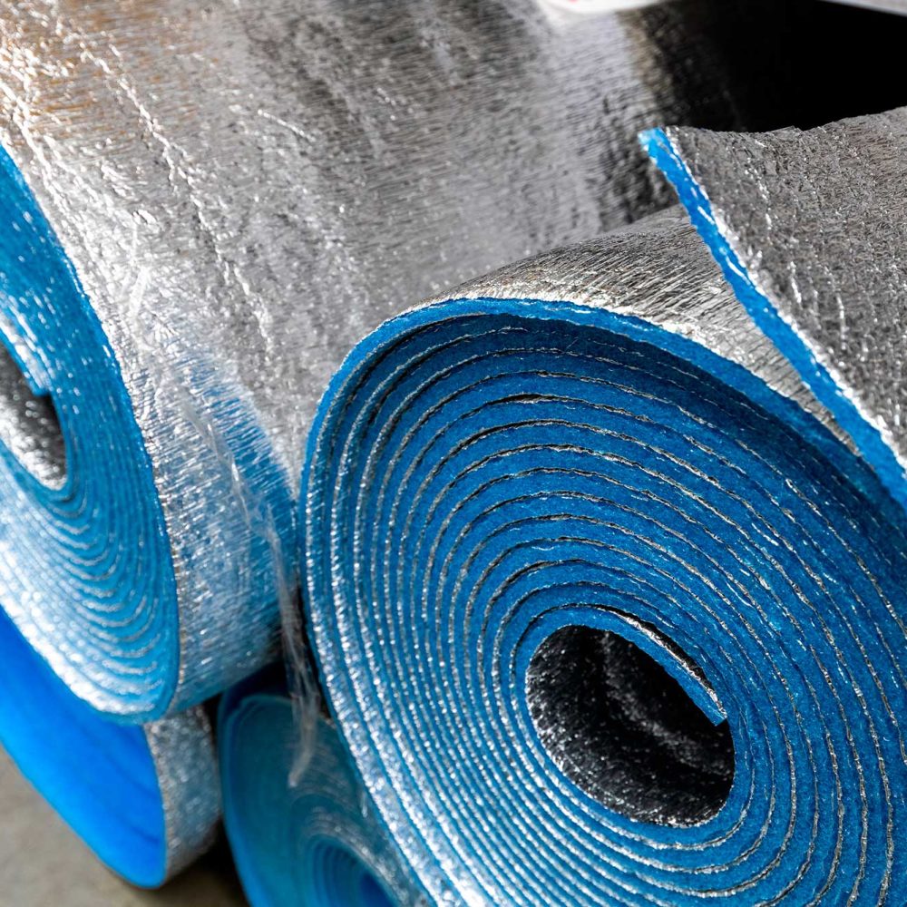 Rollos Aluface con acabado aluminizado para aislamiento y protección.